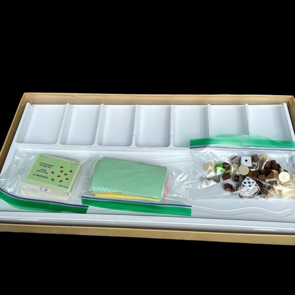 Dogopoly Board Game Tail Wagging Dog-opoly Monopoly Toy No Instructions READ - Picture 3 of 15